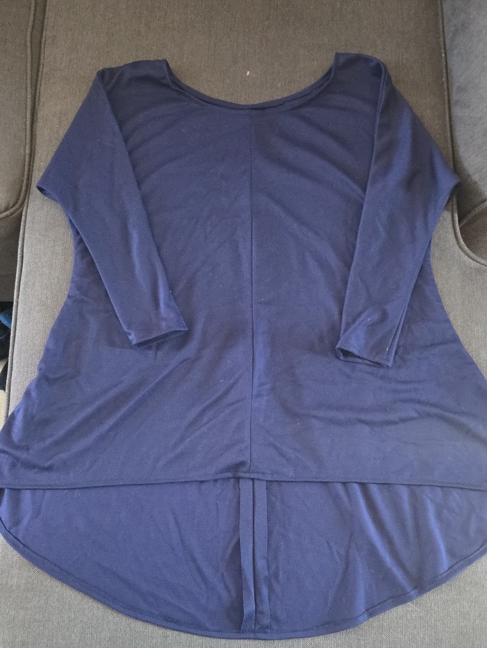 Women's Navy 3/4 Sleeve High-Low Tunic Top